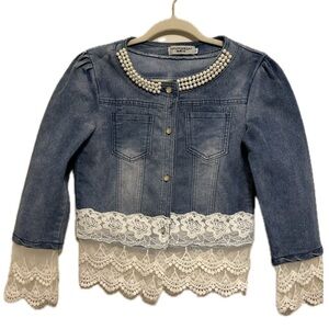 Lace Sleeve and hem with pearl embellished neckline denim jean jacket. P2P 17”